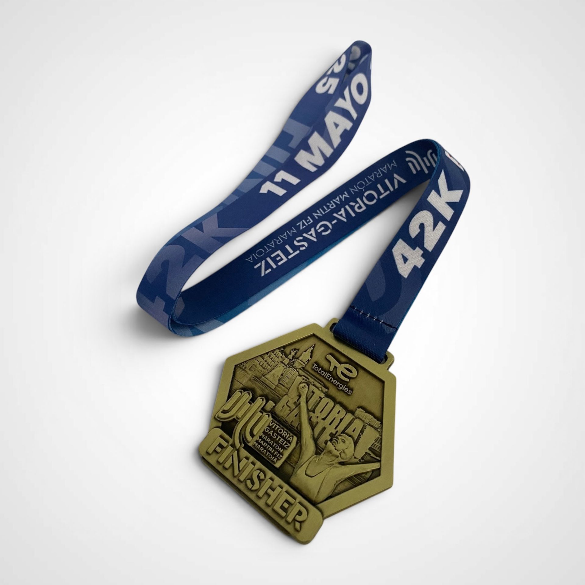 Medalla running metal 079