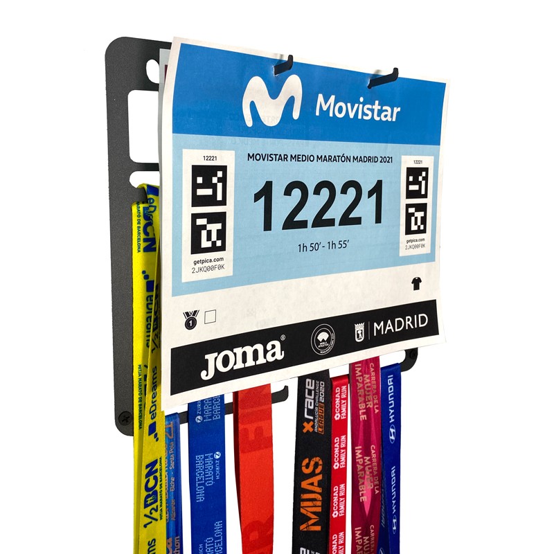 Medallero metal Portadorsales de 250mm