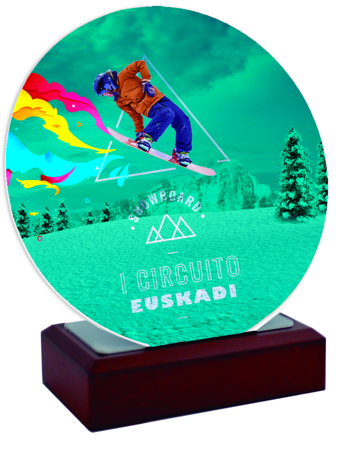 Trofeo forja TF09AMA a color circular con peana madera