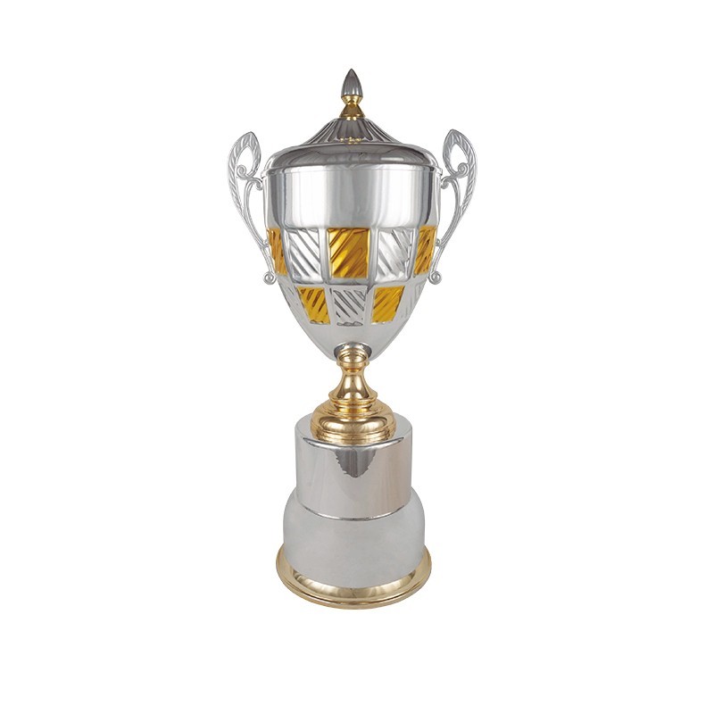 Trofeo clásico plateado-dorado con asas y tapa