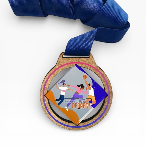 Medalla de madera y metacrilato a color. Ref S27B